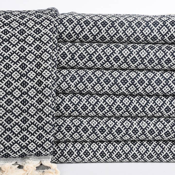 Asciugamano ricamato, salvietta blu navy per la vendita all'ingrosso da parte di Organic Turkish Towels