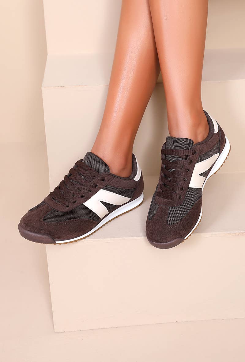 Joia Paris - Wholesale Lifestyle Sneakers - Women's - Sporty design sneakers with breathable upper X-250619