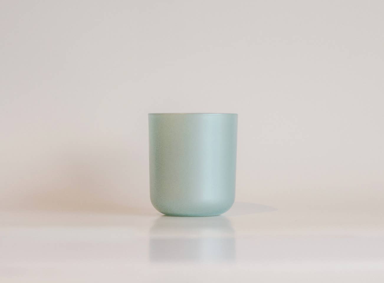 Hive and Honey Candle Supply - Wholesale Candle Holder - 8 oz Pearl Sage Candle Jar