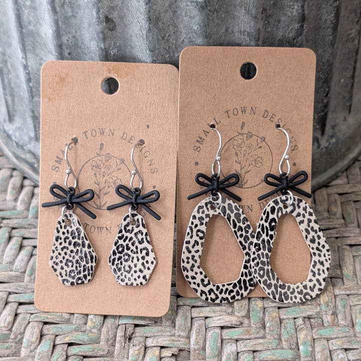 Small Town Designs - Wholesale Dangle Earrings - Jungle Leopard Bow Dangles4