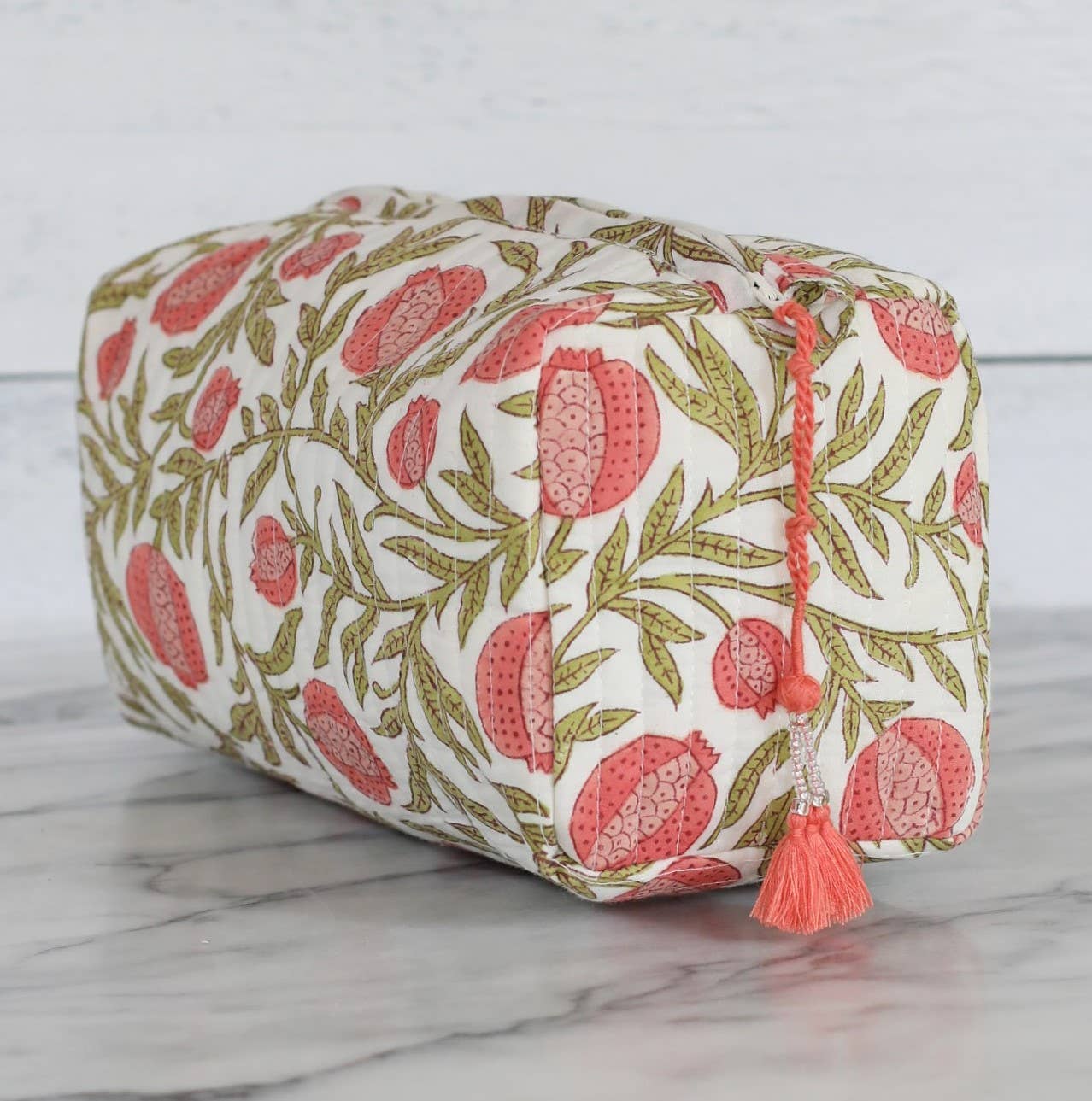 PACIFIC & ROSE TEXTILES - Wholesale Makeup/Cosmetic Bag - Cosmetic Bag Pomegranate Red1