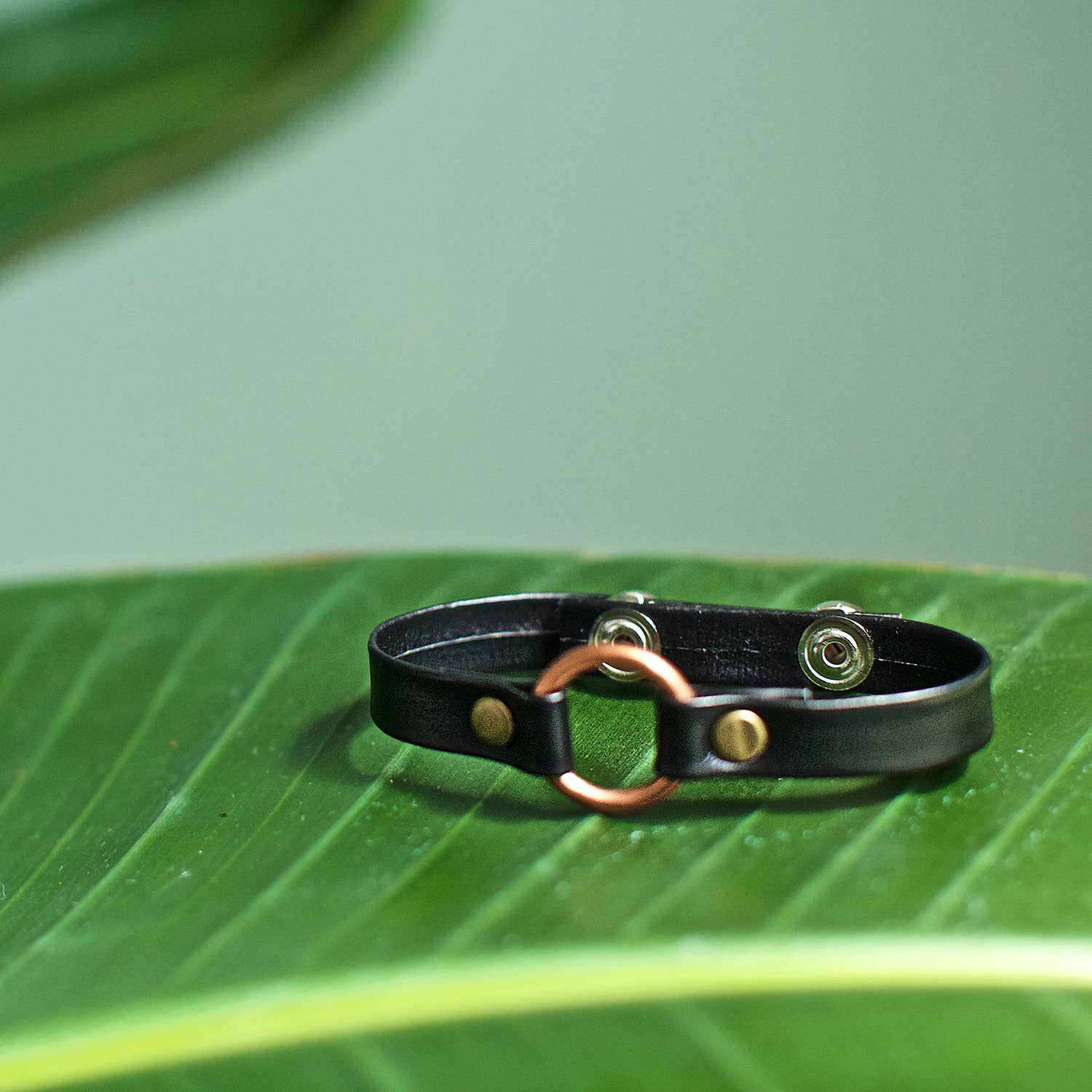 Lucia's Imports - Venta al por mayor Brazalete - Pulsera de cuero con brida de cobre2