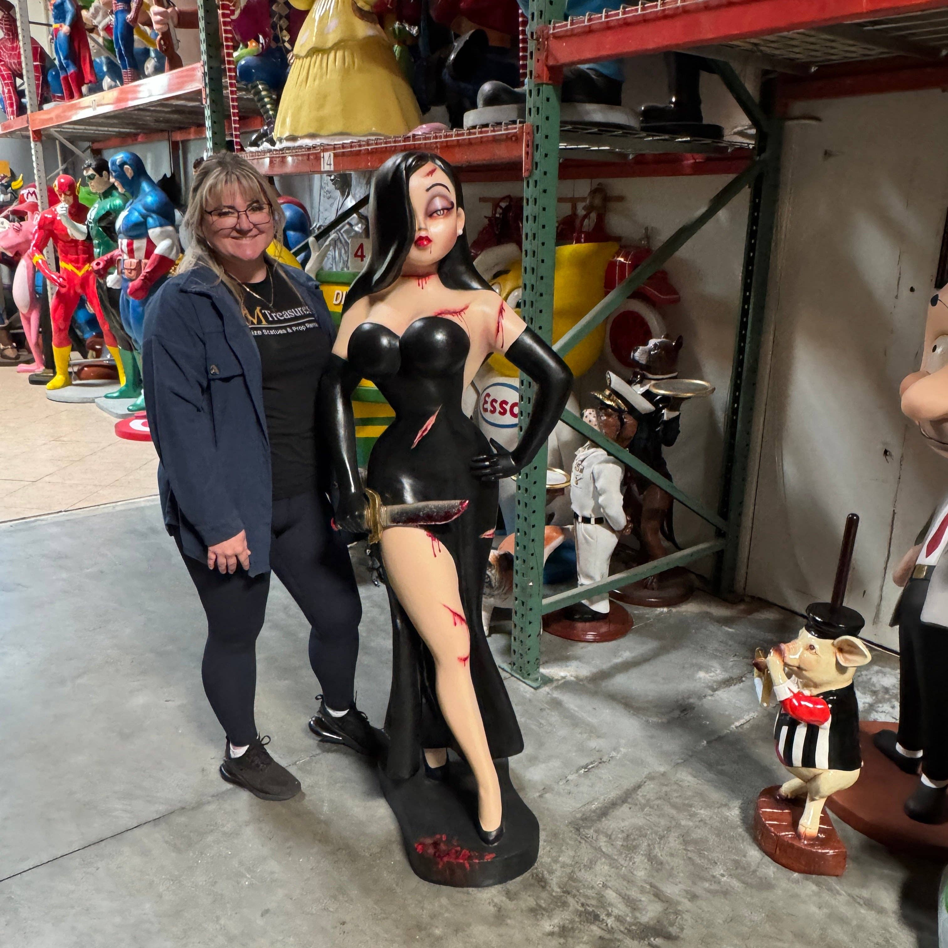 LM Treasures - Wholesale Decorative Figurine - Scary Jessica in Black Life Size Statue2