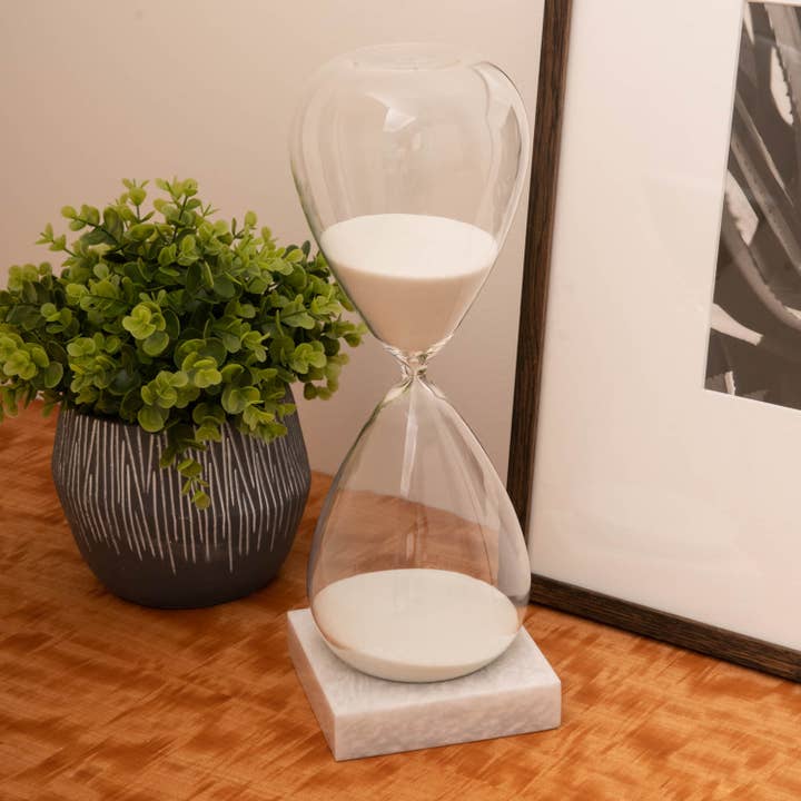 BeyBerk International - Wholesale Decorative Tabletop Object - 90 Minute Hourlass Sand Timer on Marble Base - White Sand