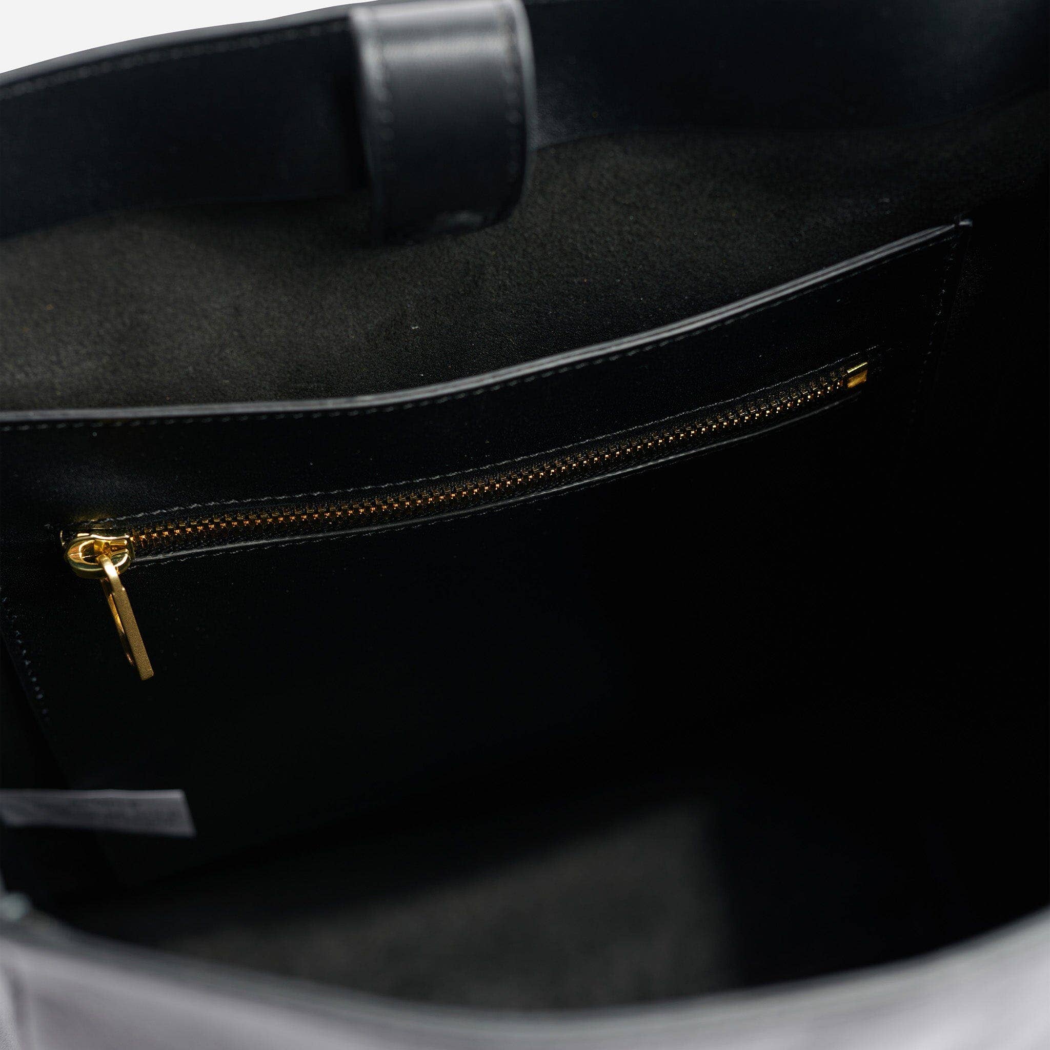 Nisolo - Wholesale Shoulder Bag - Women's - Cecilia Go-To Shoulder Bag Black4