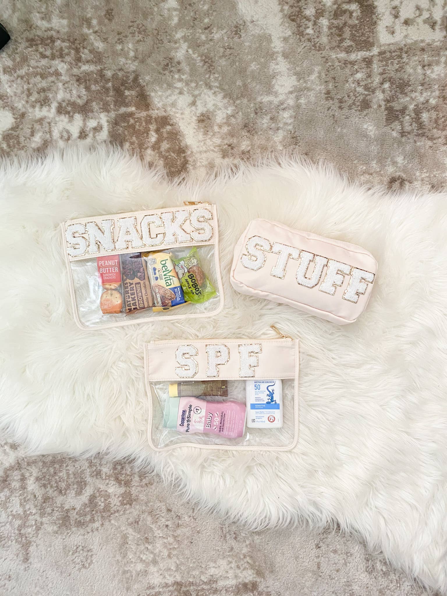 The Loki Shop – Großhandel Schmink-/Kosmetiktasche – Transparenter Nylonbeutel mit Reißverschluss, flache Kosmetiktasche, 10 Stück9