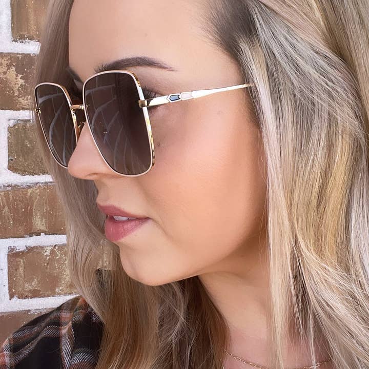 DAX Eyewear - Wholesale Sunglasses - Women's - Evie in Black