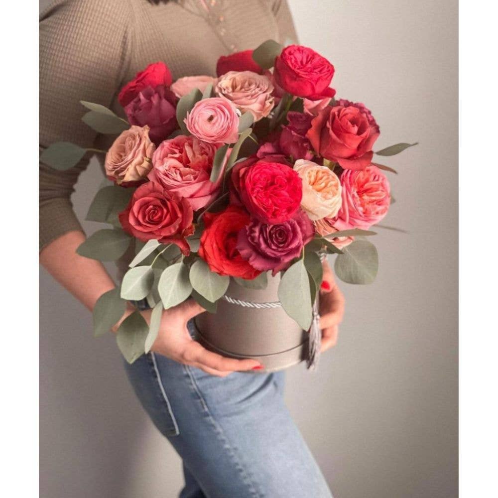 UNIKPACKAGING – wholesale Gift box – Set of 3 Round Flower/Gift Boxes with Tassel Detail7