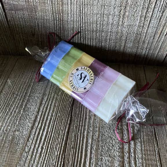 La Savonnerie du Nebbiu – Engroshandel Sæbestykke – Taske med 6 mini sæber i form af en korsikaner