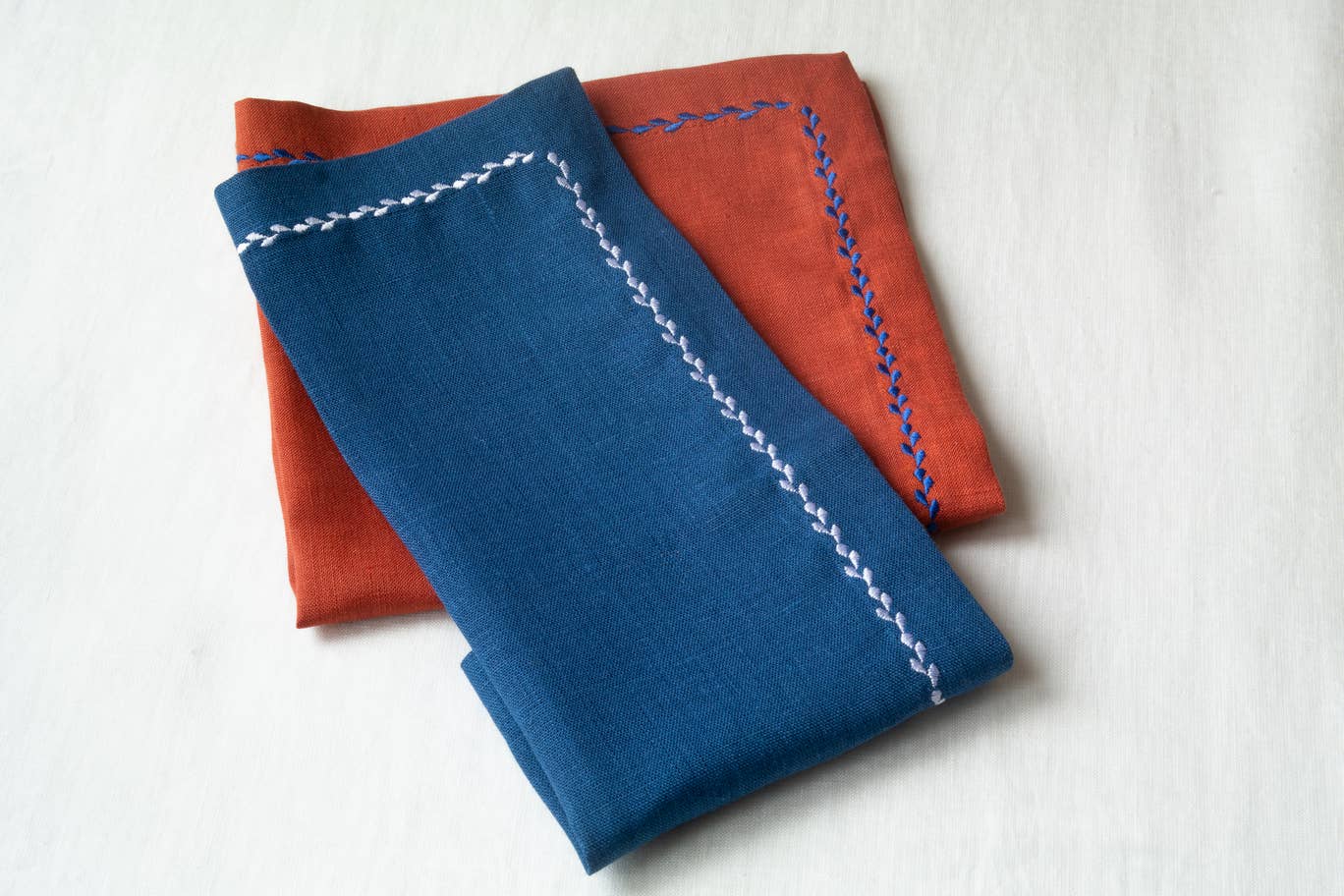 Liem Home – Guardanapo e pano de jantar por atacado – Guardanapos de linho com bordado na borda - Guardanapo de linho personalizado2