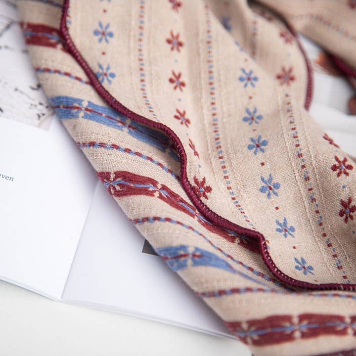 Funkyrel® Atzbranding Limited - Wholesale Scarf - Women's - Scarvii - Vintage Embroidered Triangle Scarf4