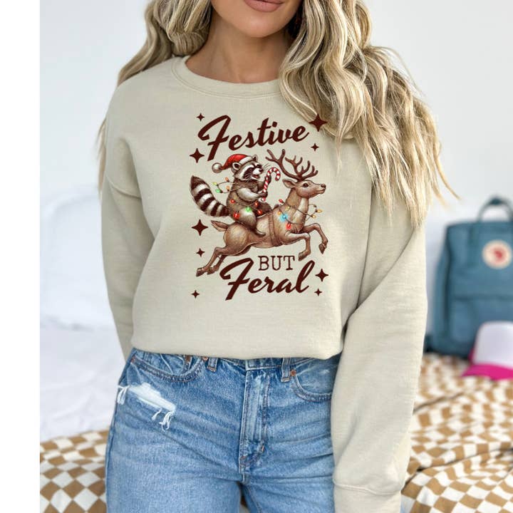 Feestelijk maar wild sweatshirt voor wholesale door Serendipity Tees