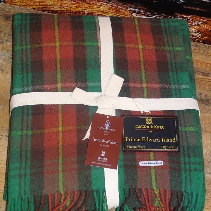 Patrick King Woollen Company - Wholesale Throw Blanket - Prince Edward Island Deluxe Knee Blanket