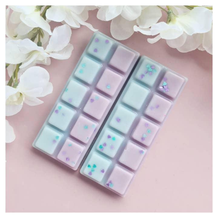 Blueberry Cheesecake Ice Cream for wholesale by Ivy Mays Wax Melts