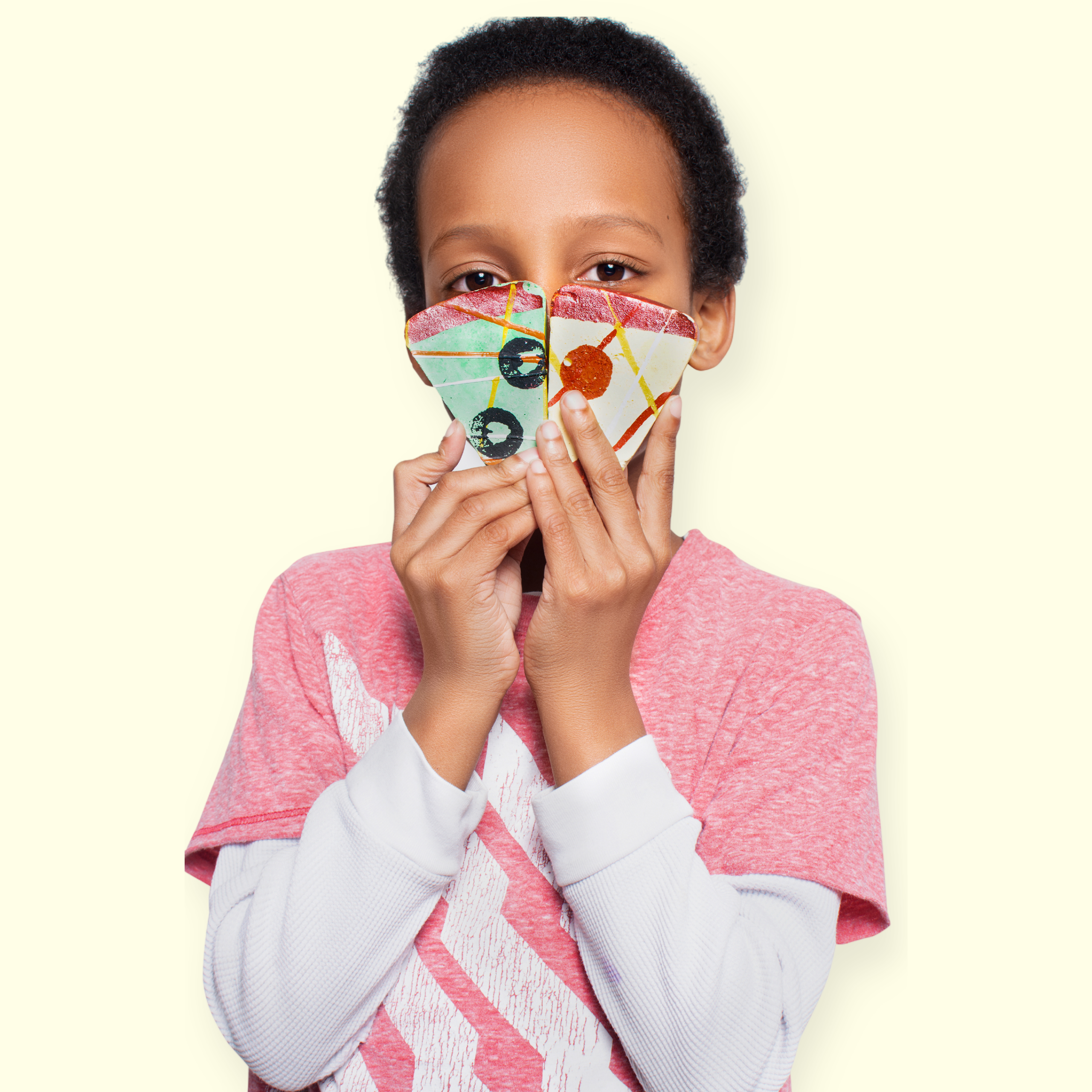 TWEE made for little hands - Wholesale Chalk - UNCOMMON PIZZA | TWEE HANDMADE SIDEWALK CHALK3