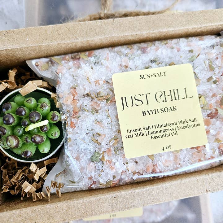 Lux&Lou - Wholesale Bath & Body Set - Just Chill Bath Salt & Succulent Candle Gift Set Bath Soak