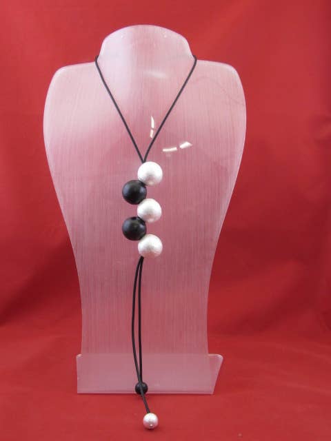 NKL 523 - C8 Twist für den Großhandel von Designs by OC