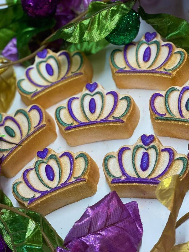 Bombe de bain Reine du Carnaval de Mardi Gras (Couronne) pour la vente par Bombshell Beauty bath cosmetics