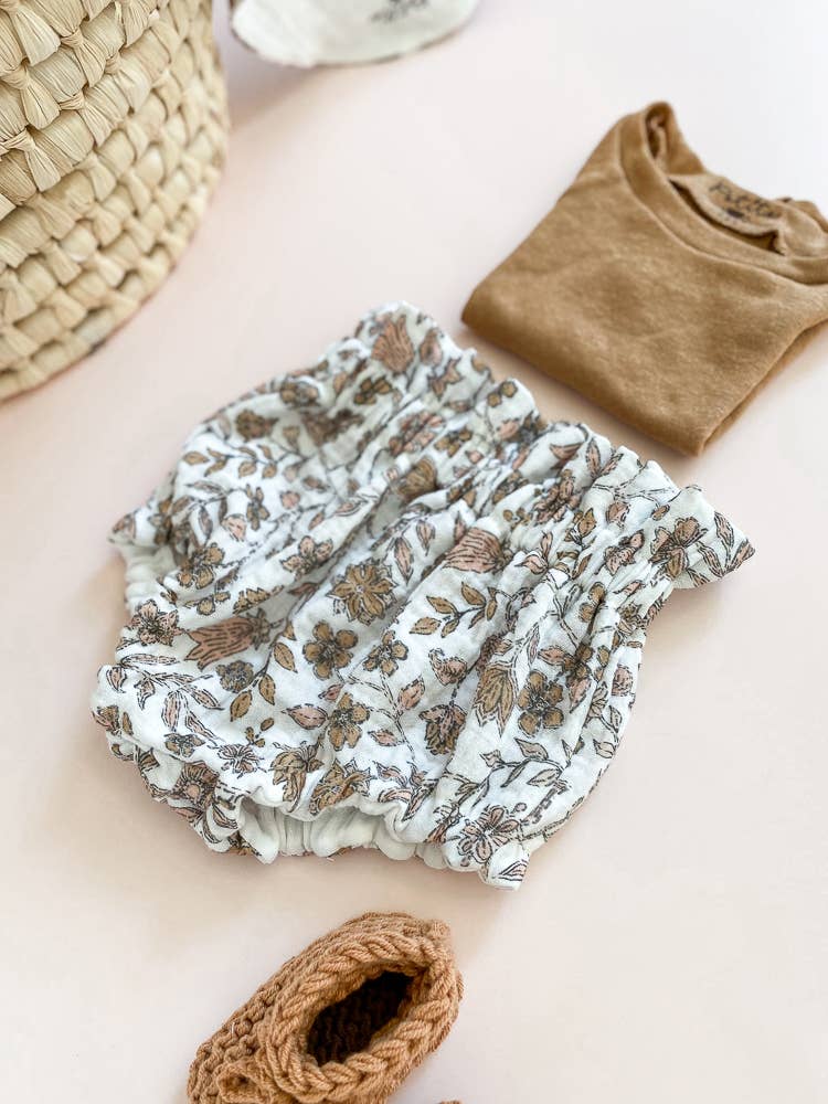 Wholesale Baby bloomers / vintage boho for your store Faire