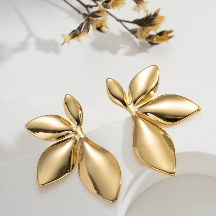COSMOS - Wholesale Stud/Post Earrings - Leaf Earrings for Women in Gold Stainless Steel0