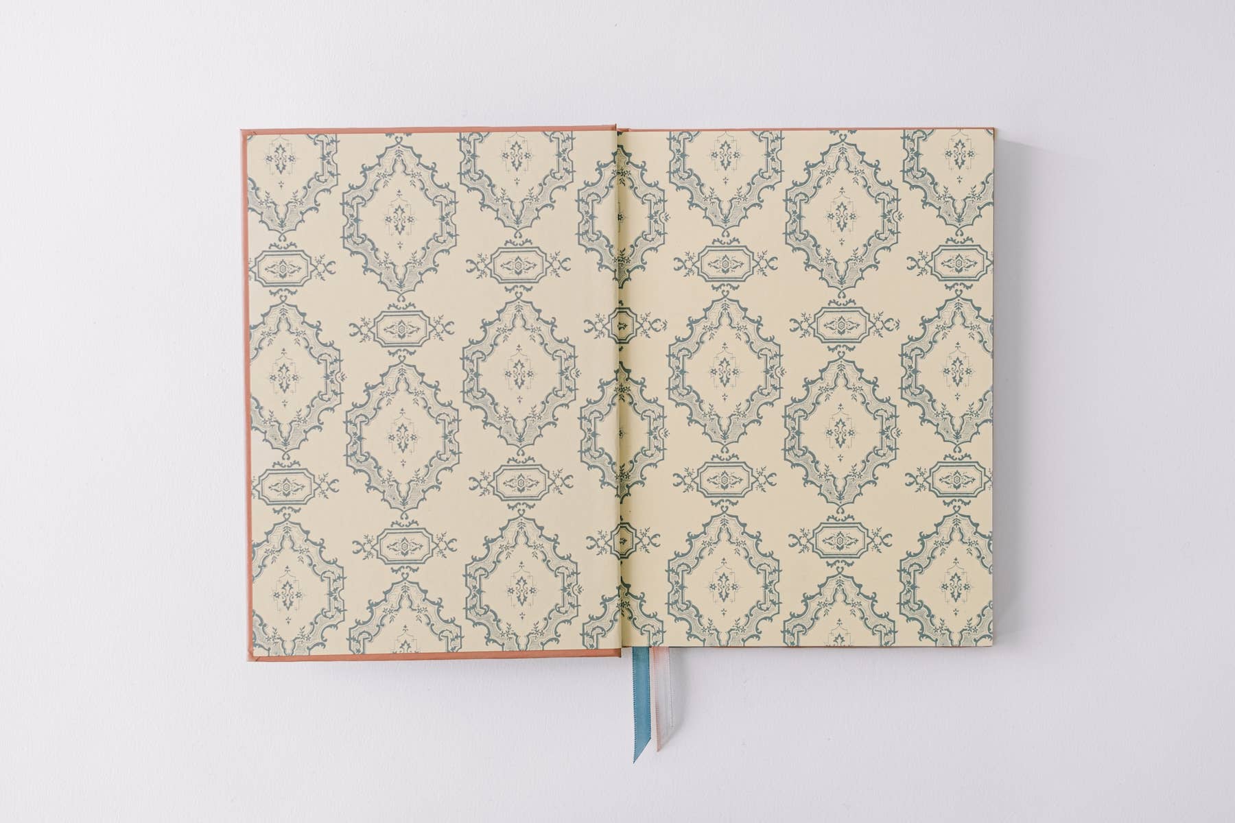 Good Juju Ink – Großhandel Notizbücher – Le Cahier Floral Shield Hardcover-Notizbuch3