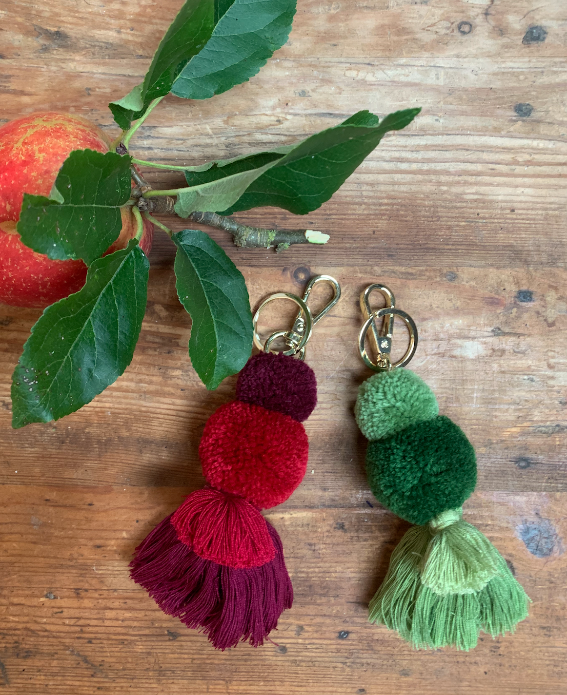 PomPom Galore - Wholesale Keychain - Women's - Pom Pom & Tassel Keyring / Bag charm - Moss Green2
