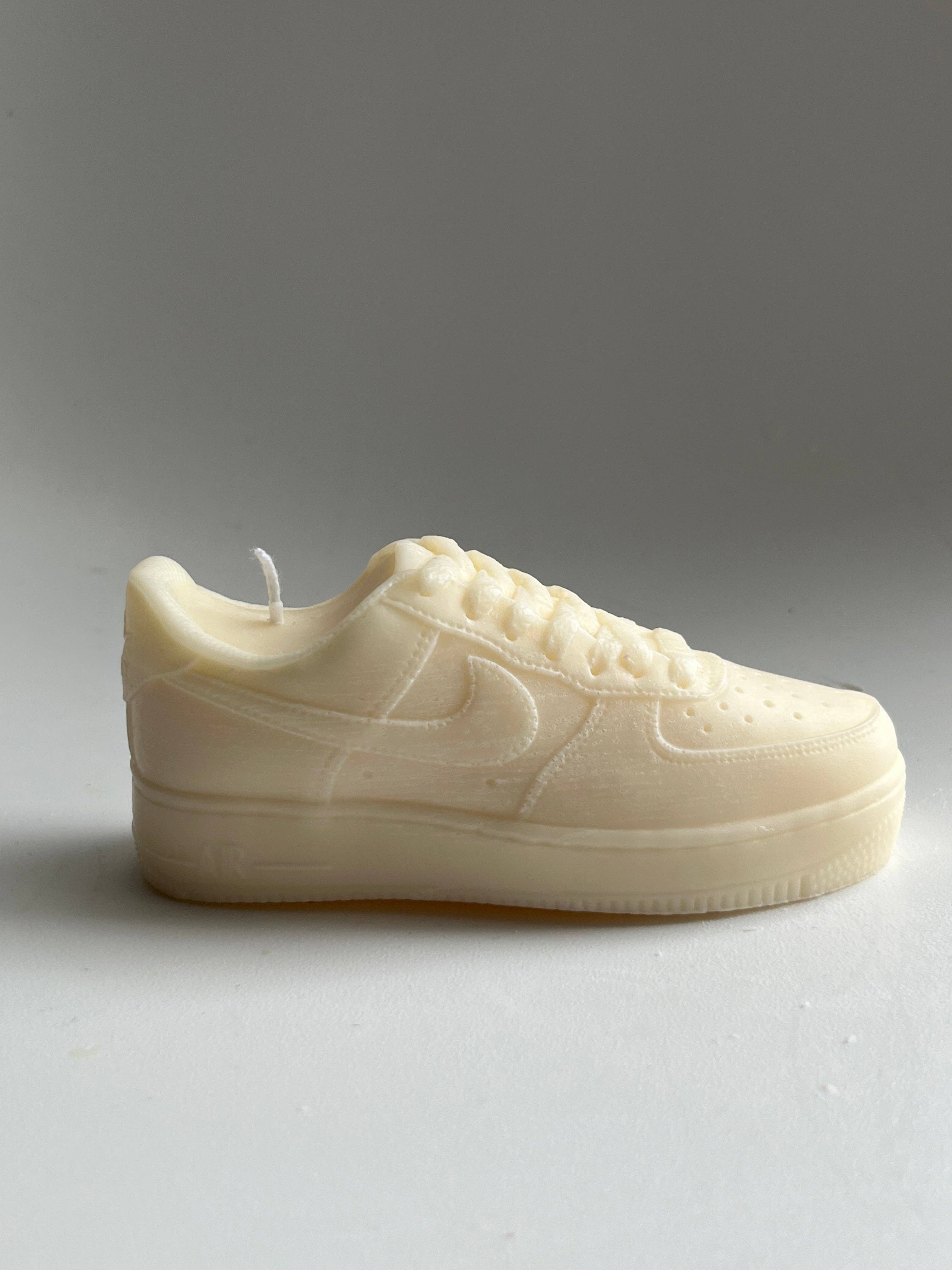 AARAM LUX - Wholesale Novelty Candle - Sneaker Shoe Candle | Sneakerhead | Candle for him1