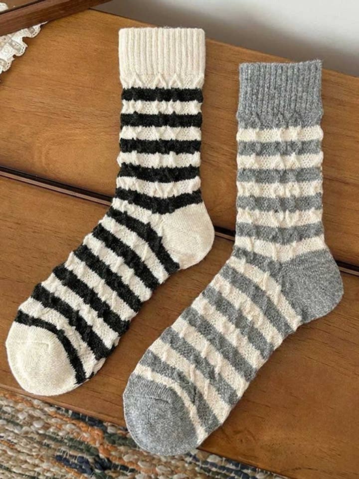 Casual Color Block Striped Warm Crew Socks DP25H531 for wholesale by Dipped Shop