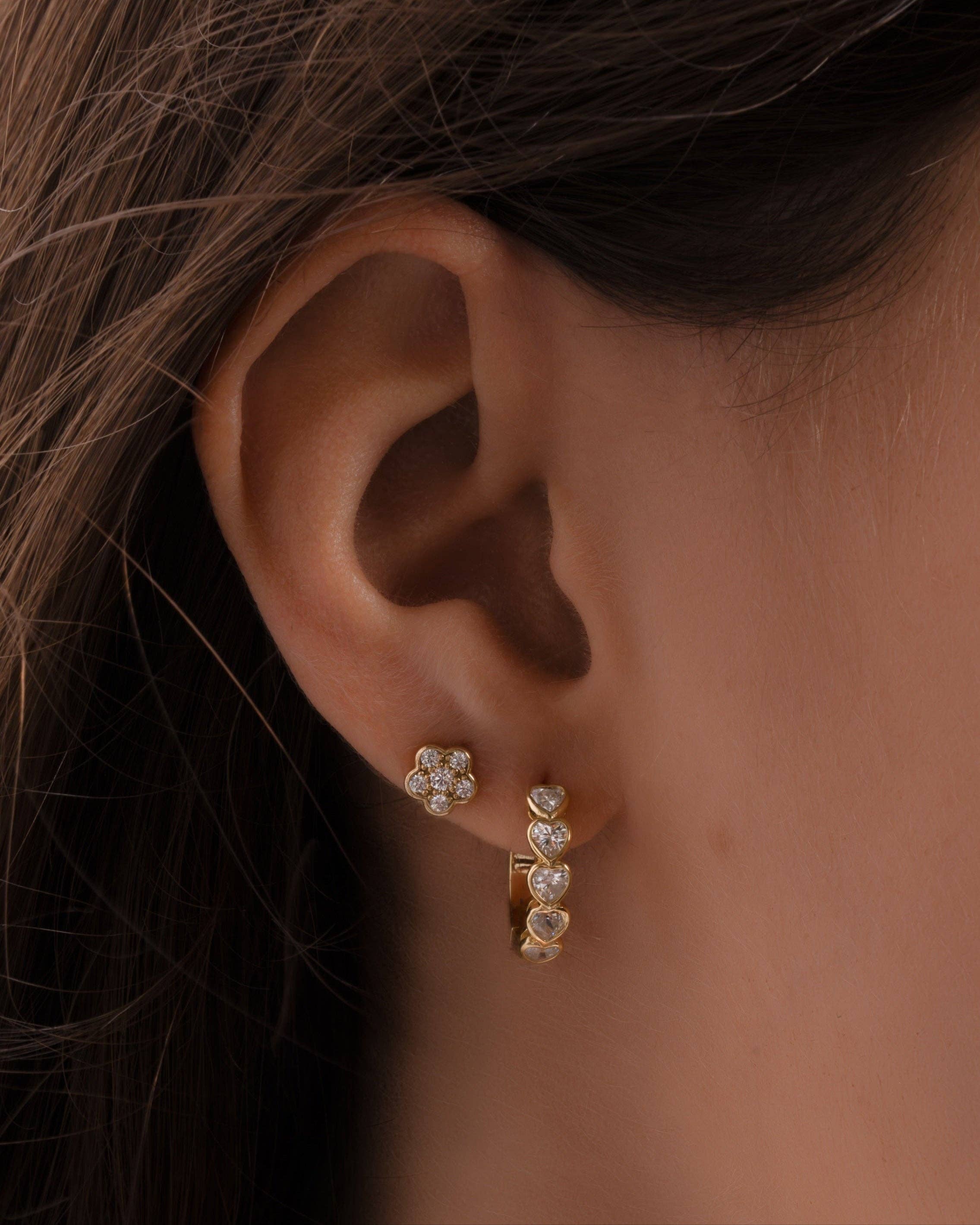 Sami Jewels - Wholesale Stud/Post Earrings - Diamond Flower Studs3