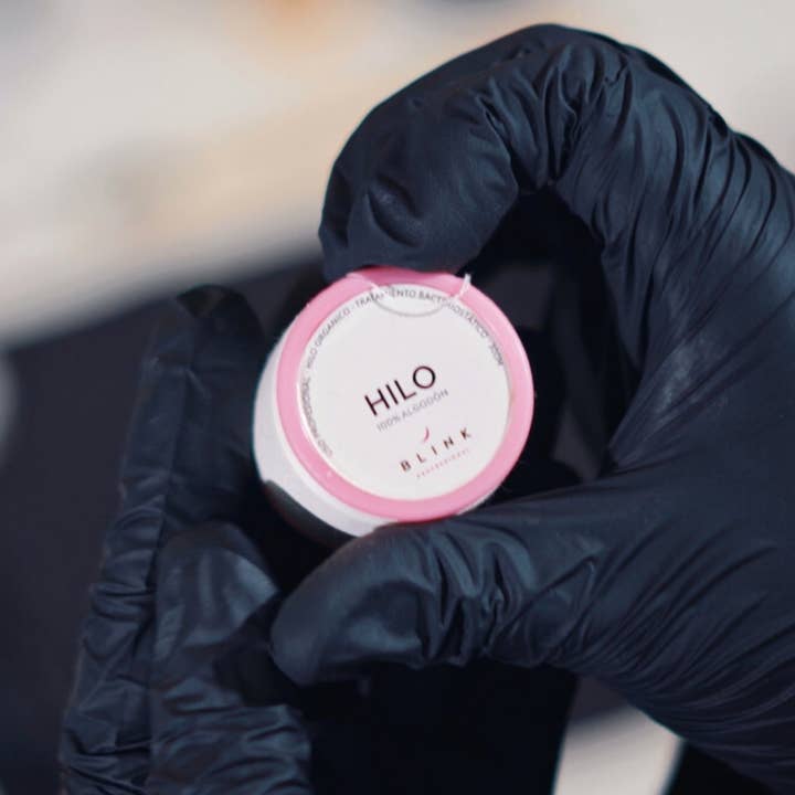 Blink Professional - Wholesale Eyebrow razor/shaper - Organic Blink Yarn1