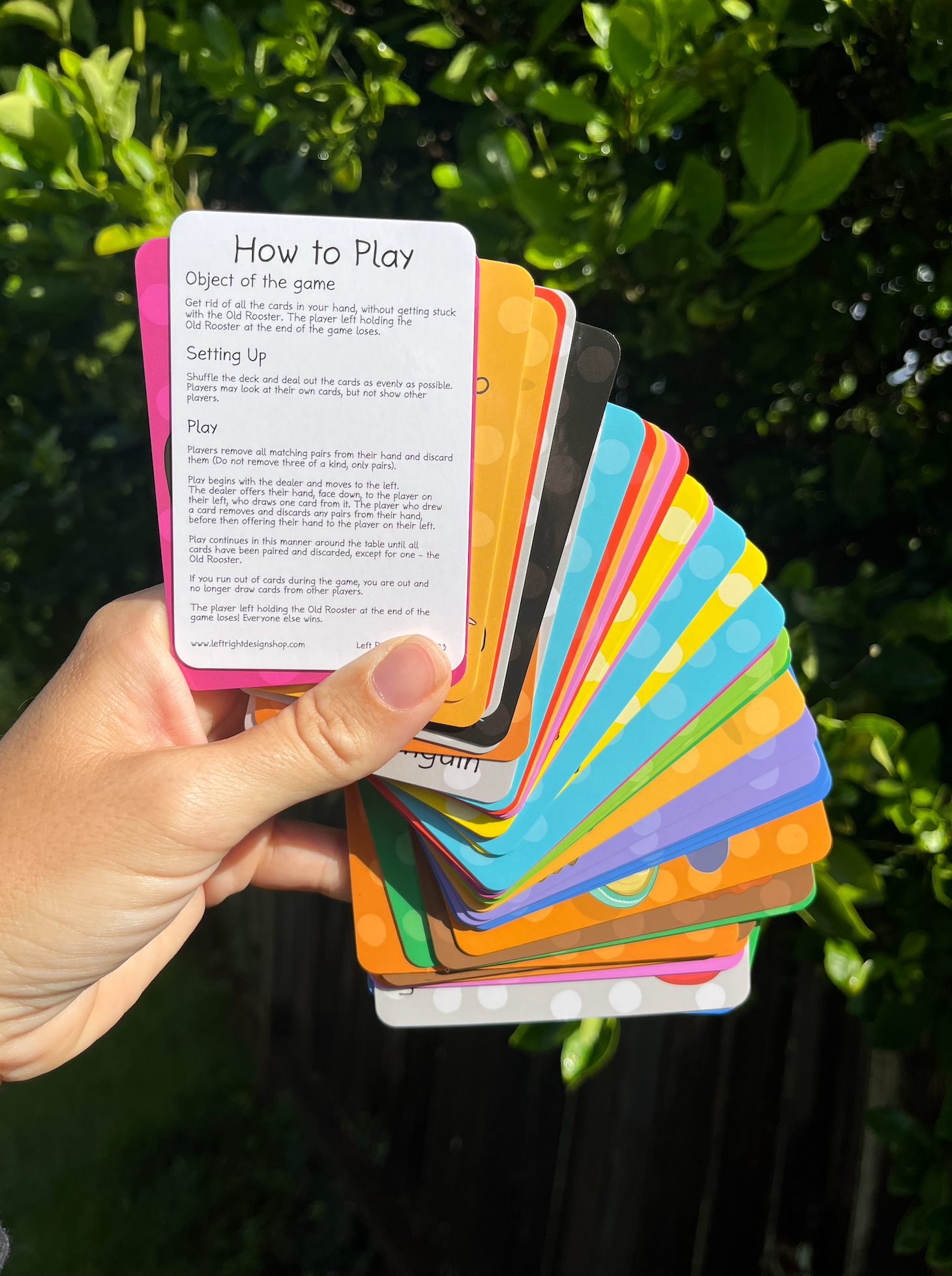 Left Right Design - Wholesale Card Game - Old Rooster Card Game12