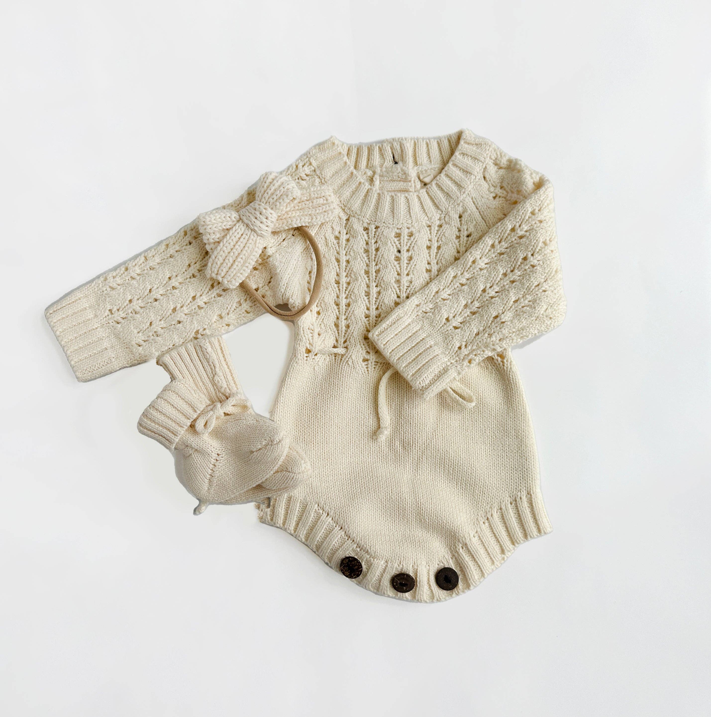 OLIVE & CRADLE – Engroshandel Bodysuit - Baby – Zoya strikket heldragt med sweaterlook10