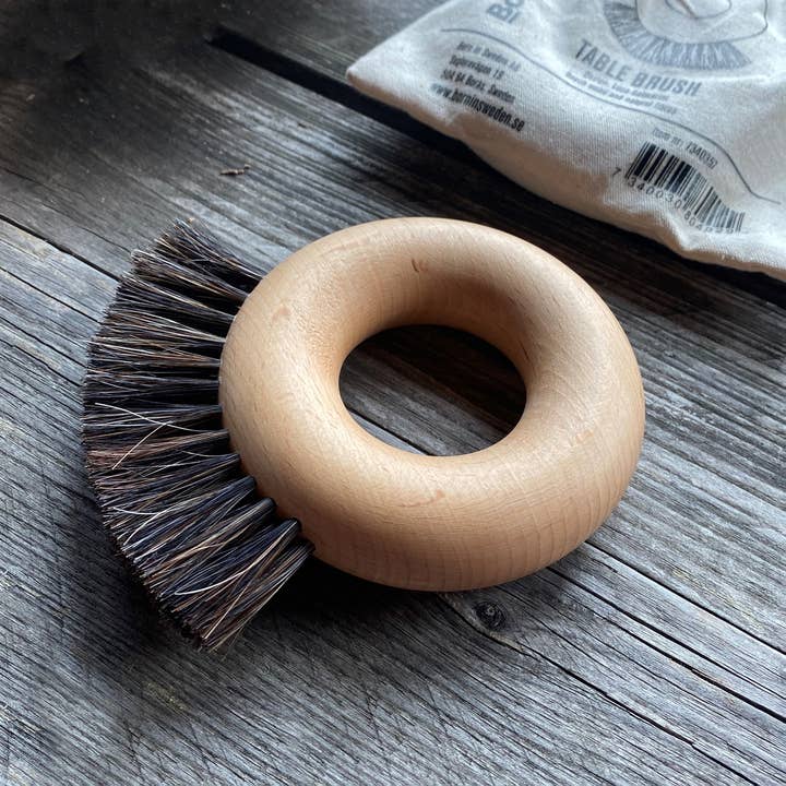 Born in Sweden AB – wholesale Cleaning brush – Table brush