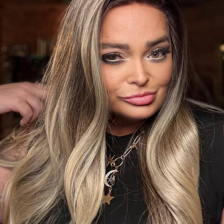 Naomi's Happy Place Shop - Wholesale Hair Extensions - TRIXIE Mono5