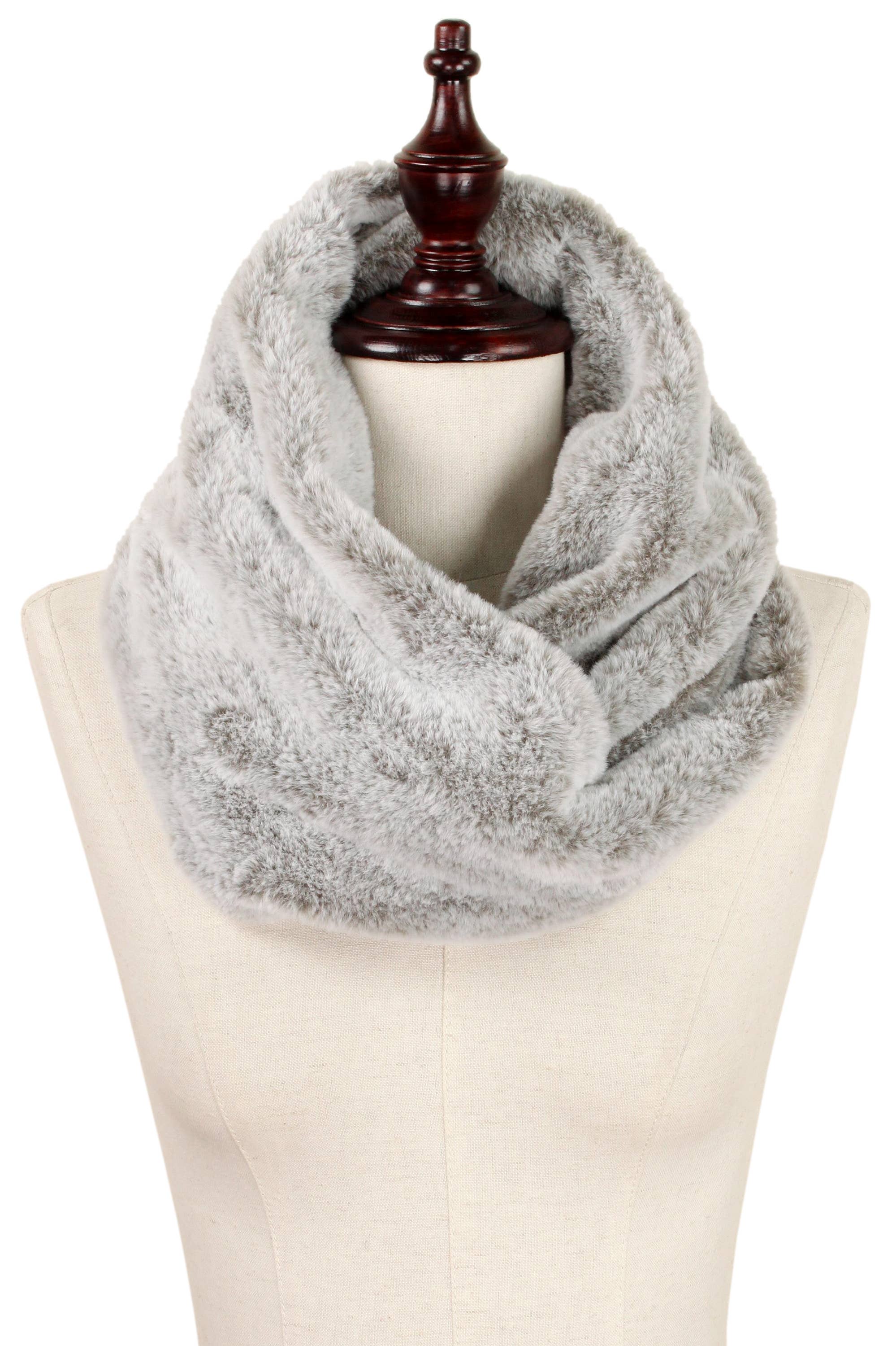 Fennco Styles - Wholesale Scarf - Women's - Faux Fur Ultra Soft Infinity Scarf5