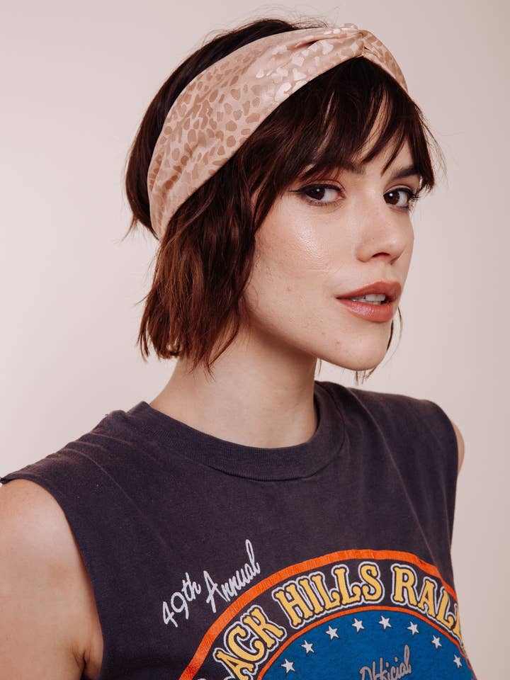 Bandeau Nude Tiny Dancer pour la vente par I'm With The Band