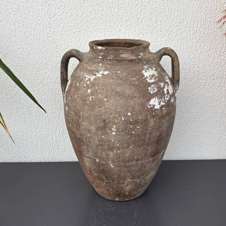 Vase en poterie turque vintage | Jarre anatolienne faite à la main pour la vente par Rustic Remnents