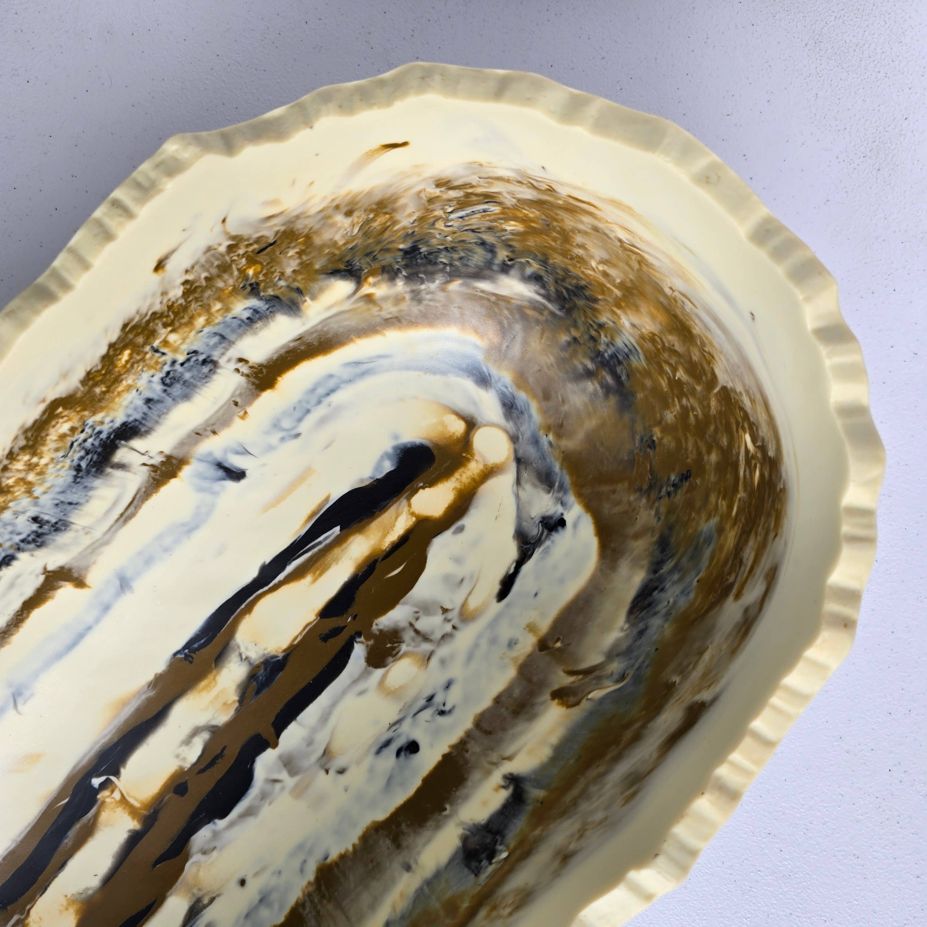 Gibb & Daan - Wholesale Serve Bowl - Large Resin Trough - Entryway Catchall - Decorative Bowl17