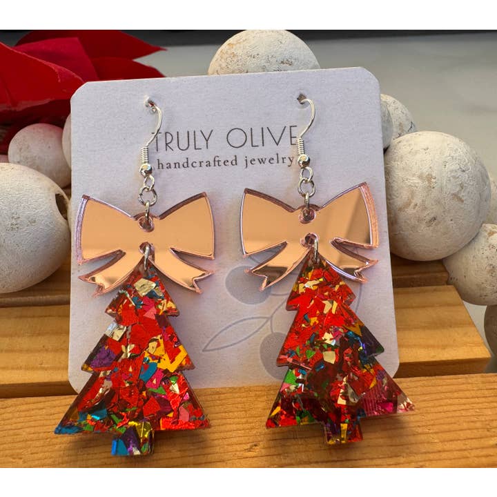 Truly Olive – Brincos de argola por atacado – Árvores de Natal com Brilho e Laço Dourado Rosé1