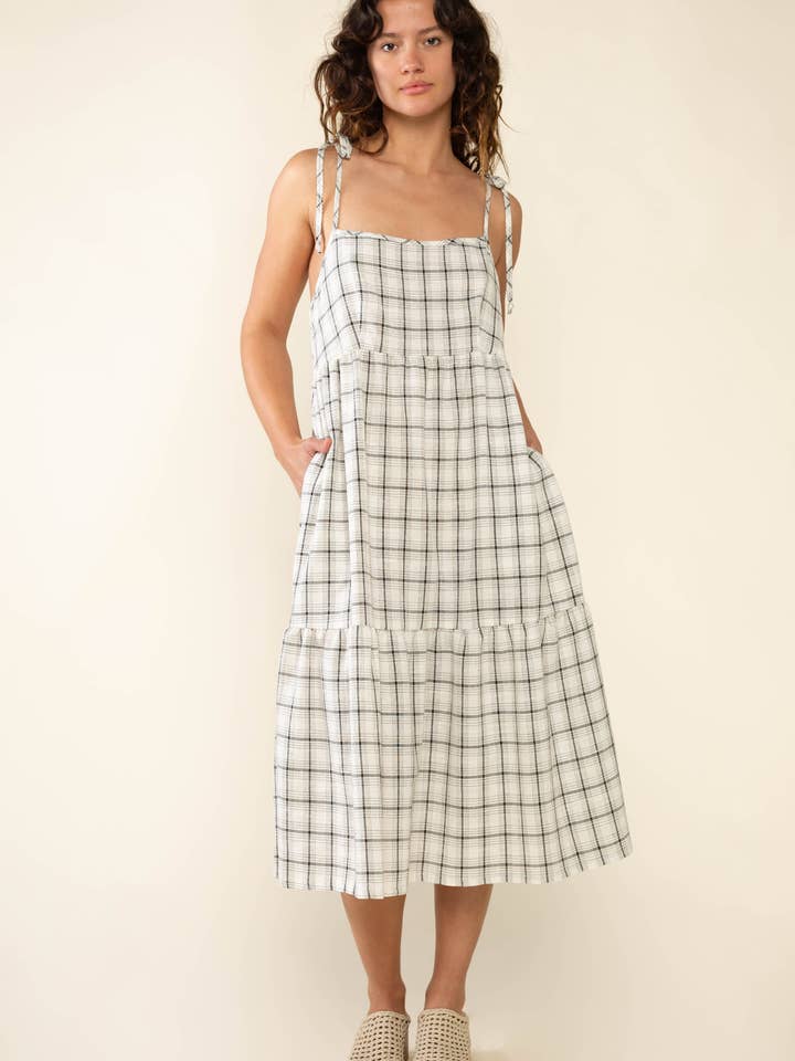 Luca kariertes Kleid mit Bindeband - Große Größe für den Großhandel von NLT