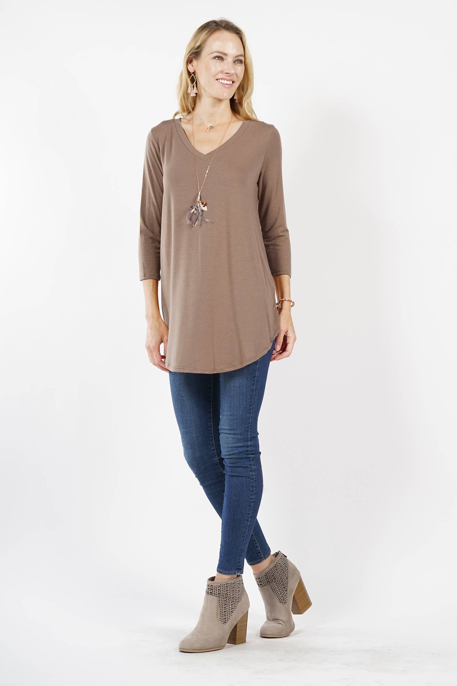 42POPS - Vendita all'ingrosso Top in maglia - Donna - .....1015 Top a Maniche 3/4 con Scollo a V Vendita Campione SI-108322