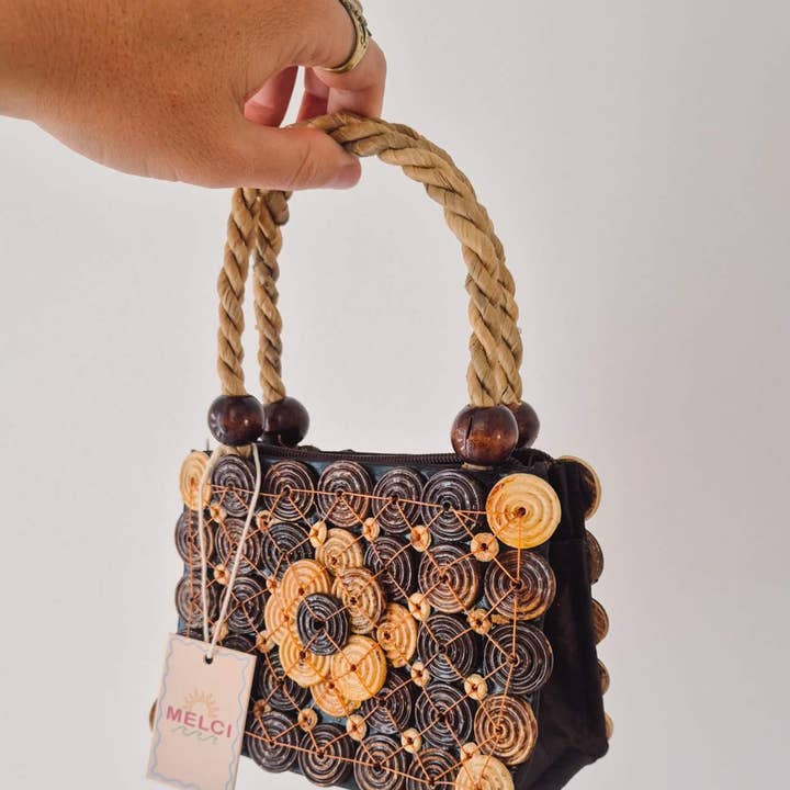 Ubud Mini Button Box Grab Bag and other Purchase Wholesale udang. Free Returns & Net 60 Terms on Faire trending on Faire.