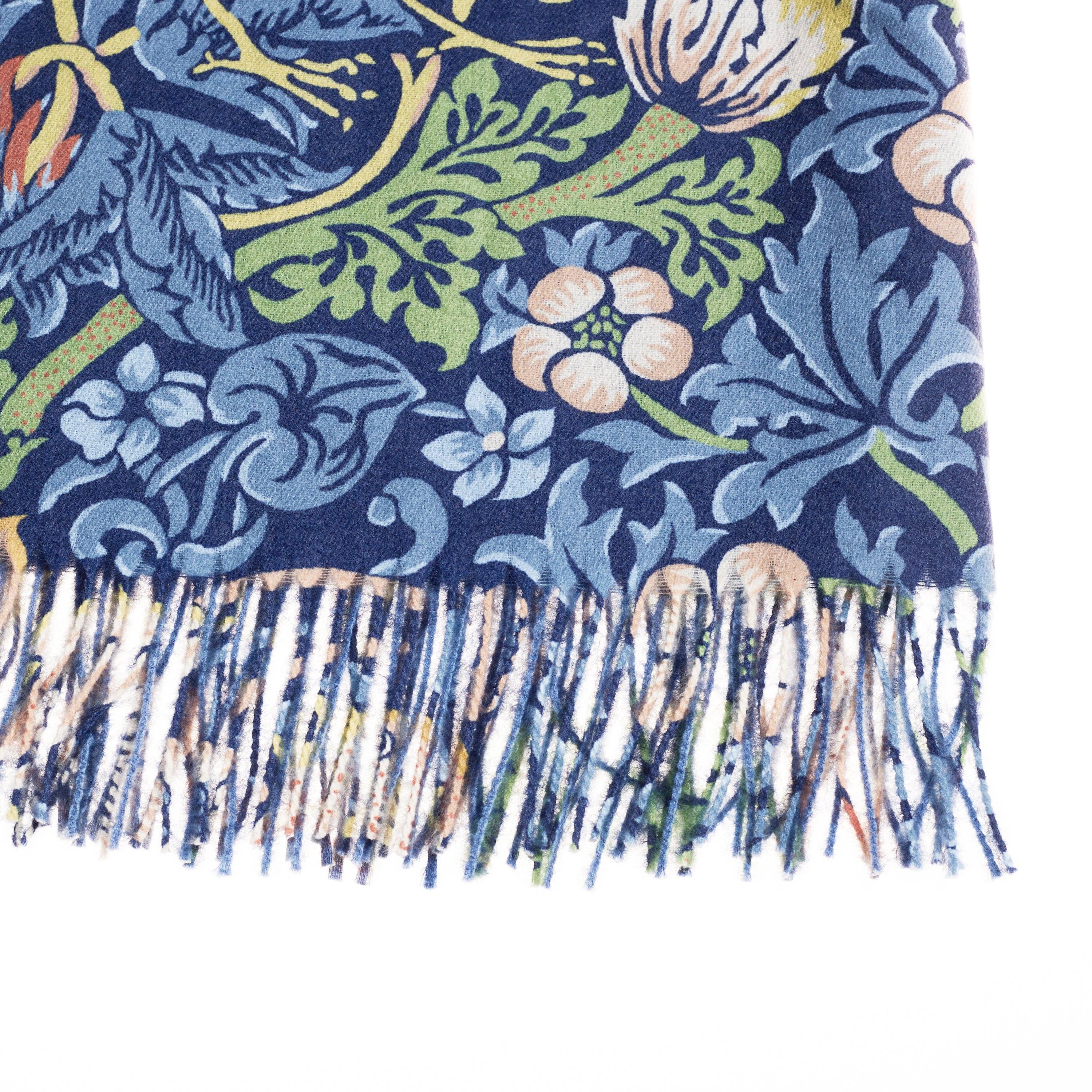 Signare Tapestry - Wholesale Scarf - Women's - William Morris Strawberry Thief Blue - Art Pashmina3