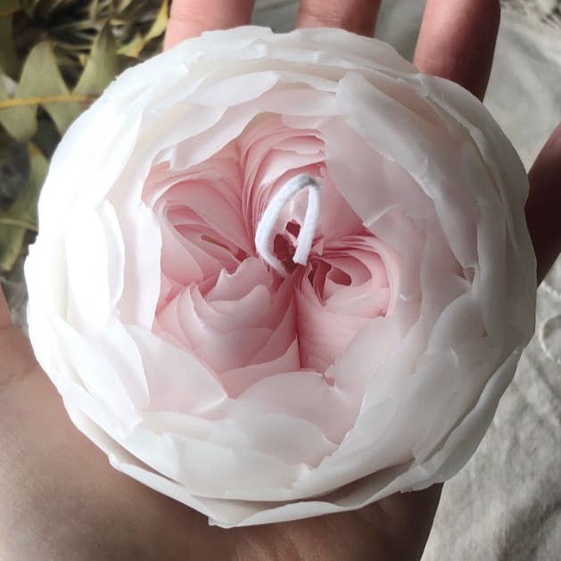 Handcrafted Cake Topper, Rose Scented Candle, Rose Candle, White Rose Candle, Decorative Candle, Decorative Candle, Floral Scented desktop Candle for wholesale by House of Shokunin