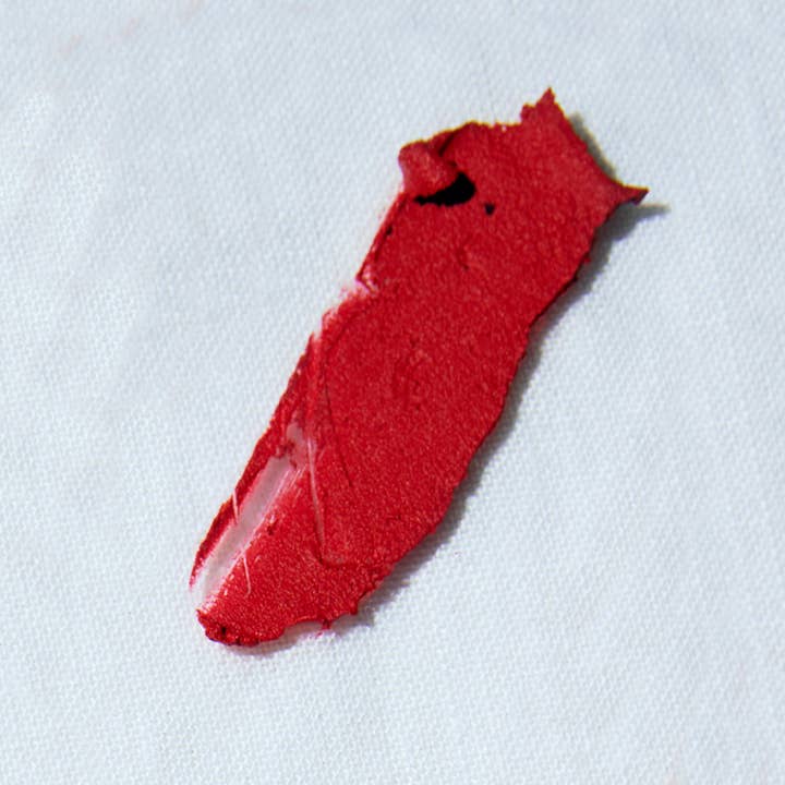 Yolaine - Wholesale Lipstick - Garance Rouge Mousse - Velvet Lipstick