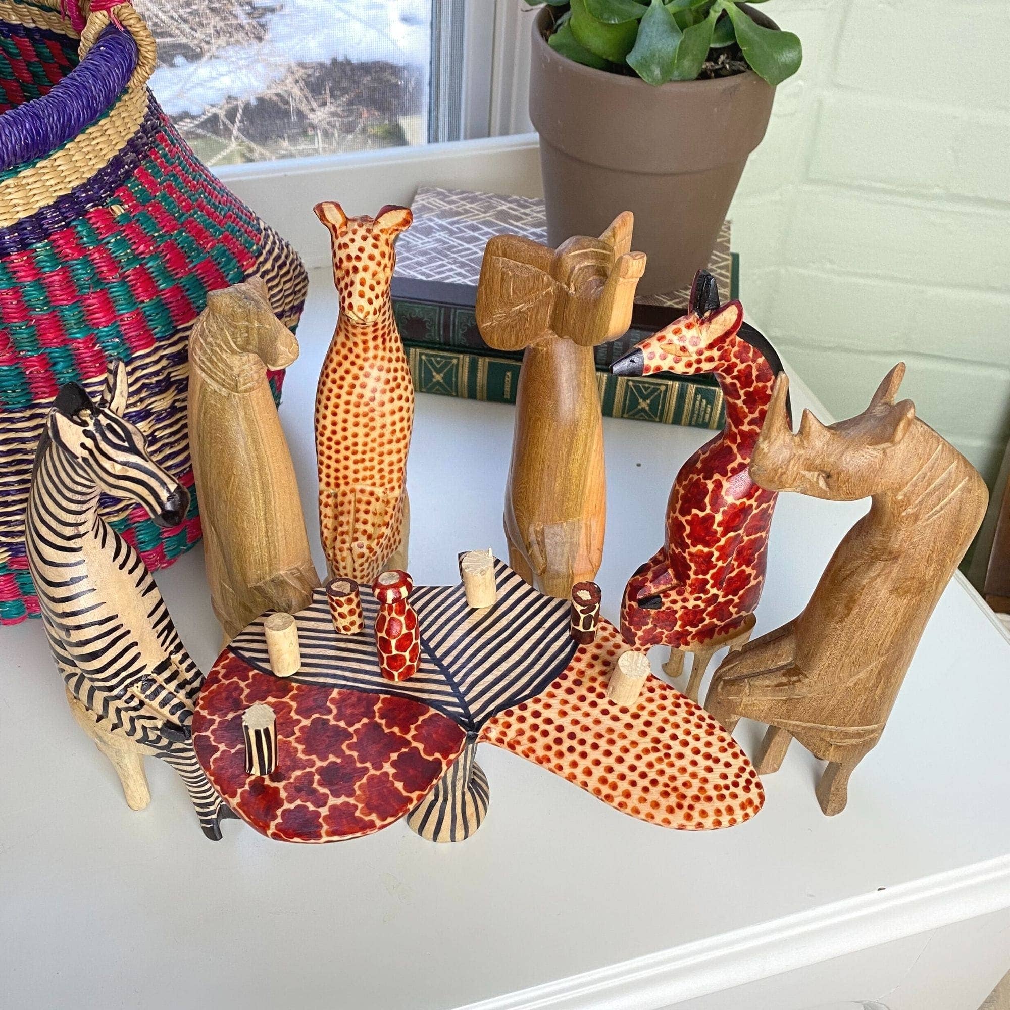 Global Crafts - Wholesale Decorative Tabletop Object - Mahogany Party Safari Animal Sculpture Carving Set11