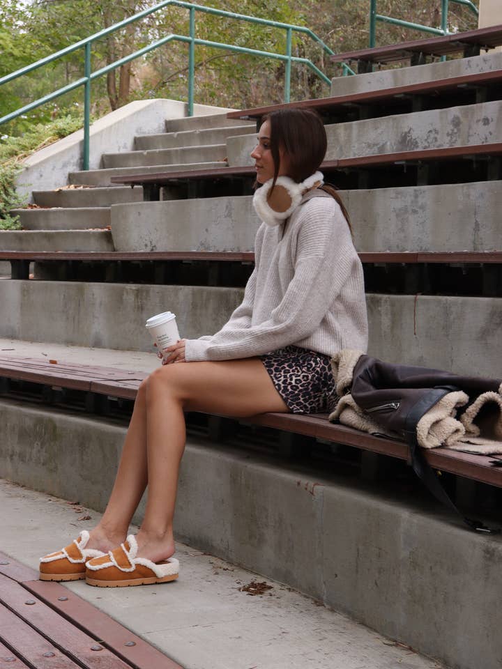 Lemonade Shoes – Großhandel Hausschuhe – Damen – TATUM - Gemütlicher Wildleder-Slide mit dicker gepolsterter Sohle18