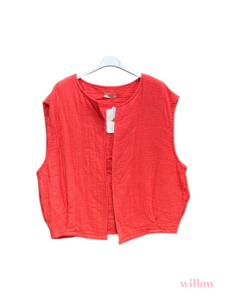 MOONSUN - Wholesale Outerwear Vest - Women's - Quilted vest in plain cotton gauze with short sleeves