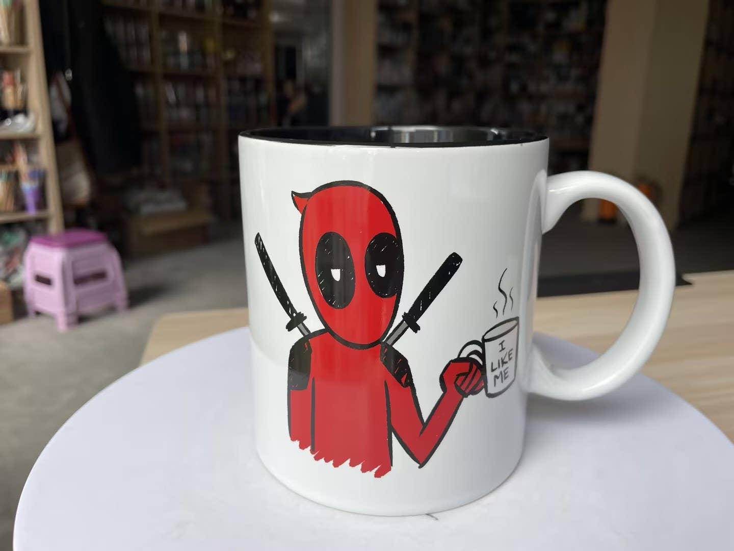 Silver Buffalo - Vente Tasse à café - Deadpool J'aime Moi Tasse en Céramique 20oz1