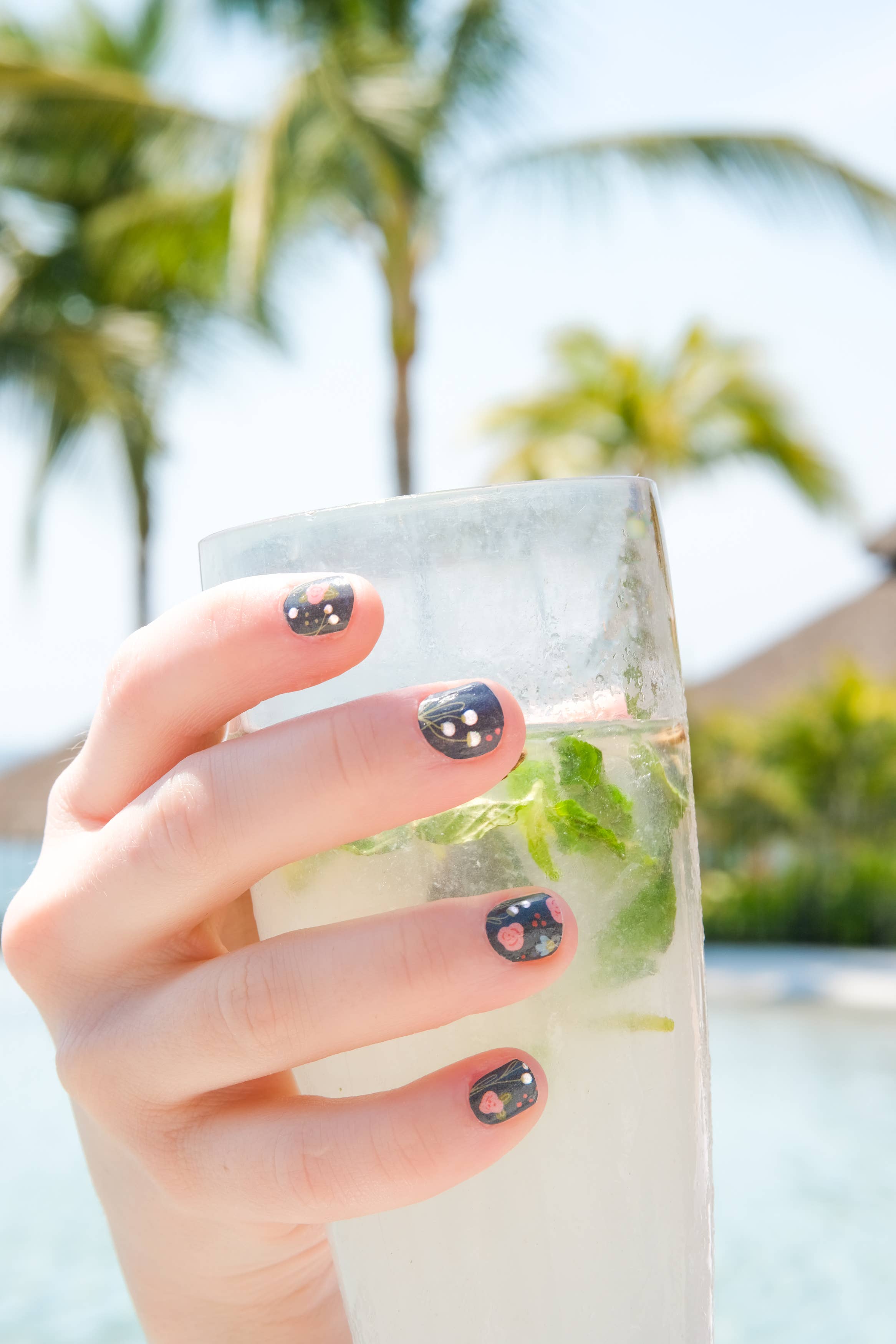 Modgloss - Wholesale Nail Art/Decal - 'Winter Rose Garden' Floral Nail Art Wrap Kit2